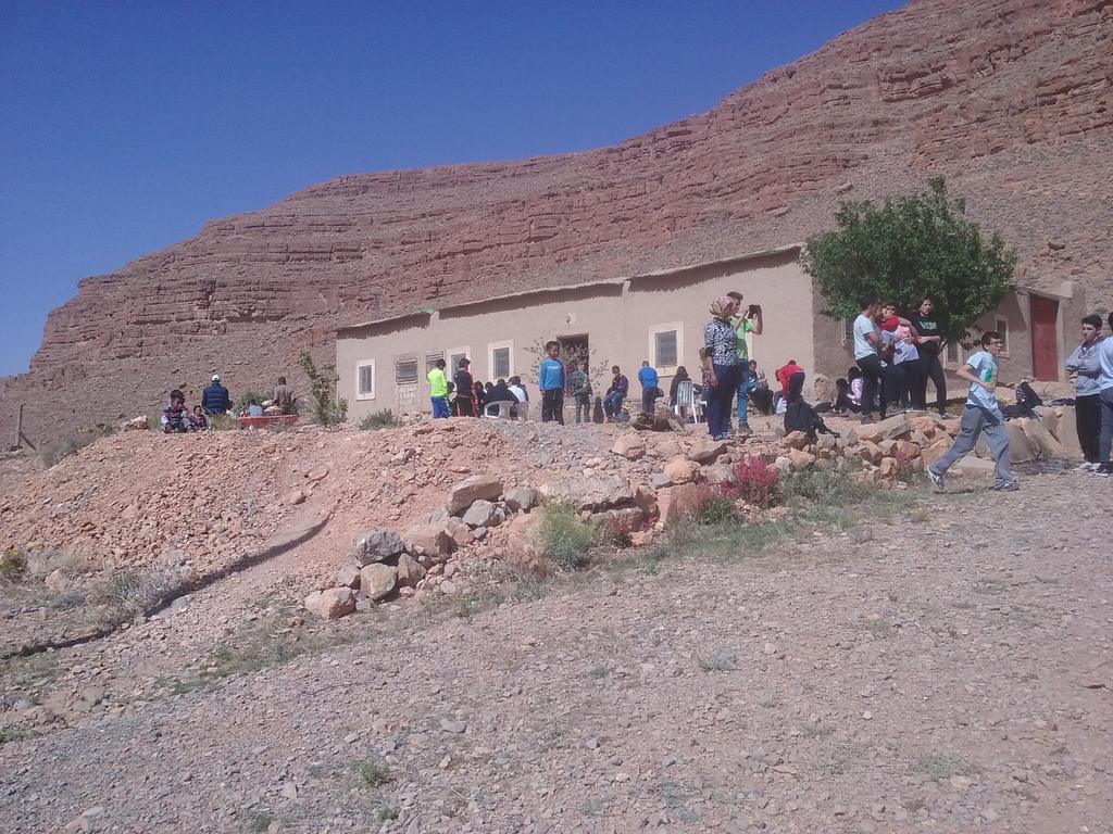 Gite D'Etape Traditionnel Berbere Ifri Bagian luar foto