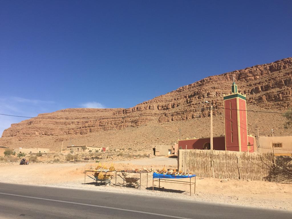Gite D'Etape Traditionnel Berbere Ifri Bagian luar foto